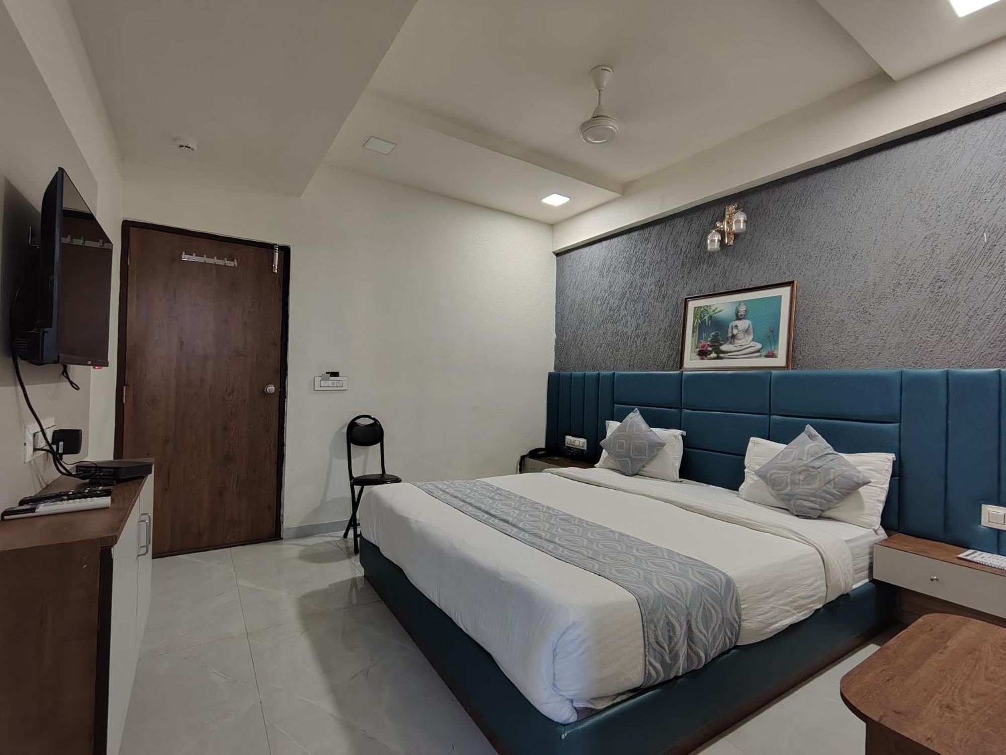 Hotel Avadh Palace, Subhash Bridge, Rto Circle, Ahmedabad Exteriör bild